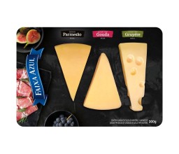 Tábua de Queijos c/ Queijio Parmesão, Queijo...