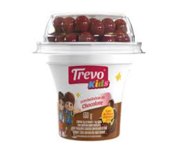 Iogurte Morango Com Bolinhas De Chocolate...