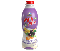 Iogurte Sabor Açai com Banana Milk Mix Serramar...